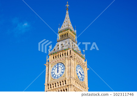 Blue sky and Big Ben clock tower Blue sky and Big Ben clock tower 102311746