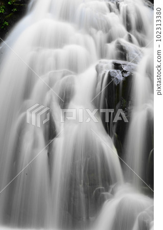 Fresh green Akame 48 waterfalls (slow shutter) Fresh green Akame 48 waterfalls (slow shutter) 102313380