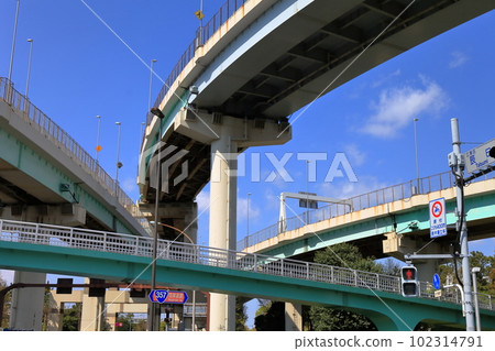 辰巳高架路 102314791