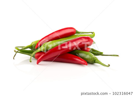 fresh green and red chili pepper fresh green and red chili pepper 102316047