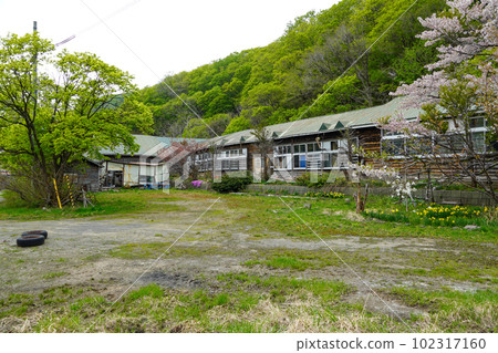 Hamamasu Village Nohiru Elementary and Junior High School (closed) Hamamasu Village Nohiru Elementary and Junior High School (closed) 102317160