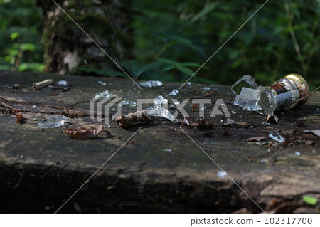garbage, plastic, trash 102317700