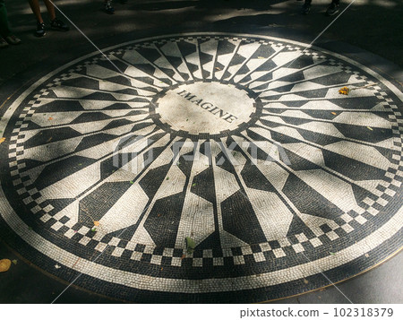 Imagine Monument, Strawberry Fields, New York 102318379