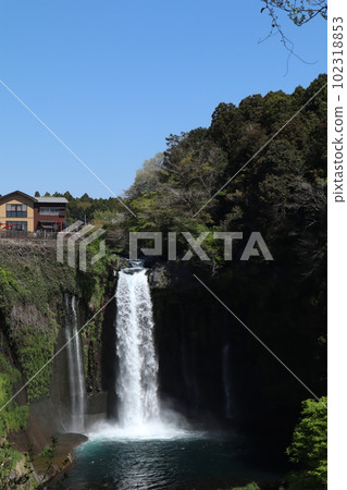 Sound stop waterfall (Fujinomiya City, Shizuoka) Sound stop waterfall (Fujinomiya City, Shizuoka) 102318853