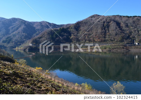 Kanawa River Dam的100個水壩湖泊 Kanawa River Dam的100個水壩湖泊 102324415