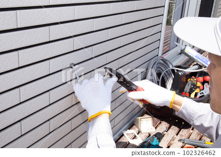 Electrical construction work  102326462