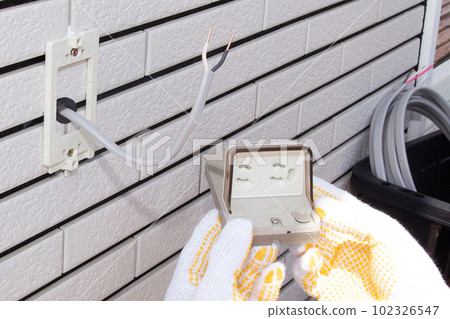 戶外防水插座施工 102326547