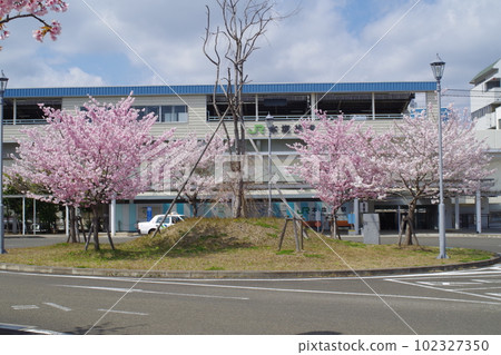 本鹽釜站大樓外觀 本鹽釜站大樓外觀 102327350