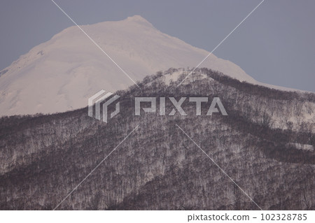 Rausu-dake在冬天 102328785