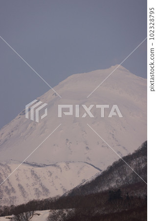 Rausu-dake在冬天 102328795