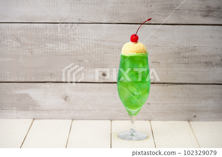 Melon soda cream soda 102329079