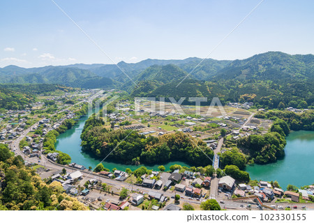 View from Mt. Tomiyama Miharashiiwa (Kawabe Town, Gifu Prefecture) View from Mt. Tomiyama Miharashiiwa (Kawabe Town, Gifu Prefecture) 102330155