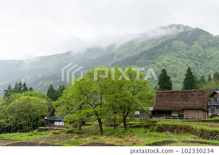 五箇山相倉合掌造村的早晨 五箇山相倉合掌造村的早晨 102330234