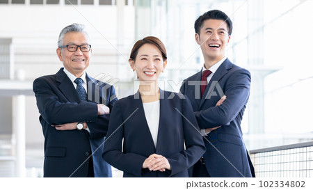 Business person portrait 102334802