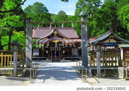 [德島縣]晴天的大麻彥神社外拜堂 102338042