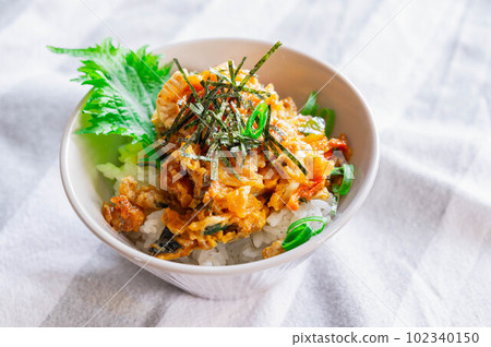 蔬菜炸醬麵 蔬菜炸醬麵 102340150