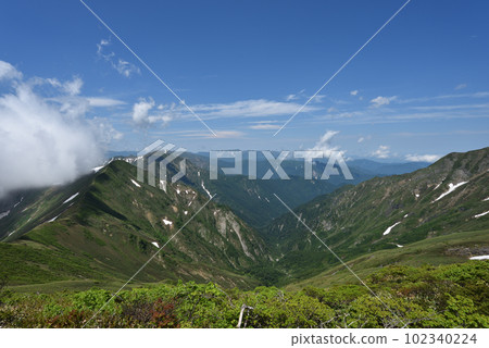 Tanigawadake mountain climbing, Tenjindaira course, Gunma prefecture 102340224