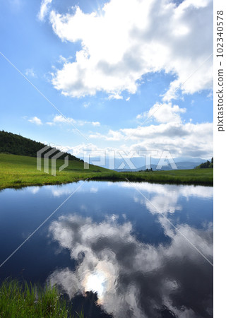 Mt. Hiuchigatake, Miike Route, Oze, Fukushima Prefecture Mt. Hiuchigatake, Miike Route, Oze, Fukushima Prefecture 102340578