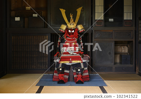 小月娃娃盔甲 102341522