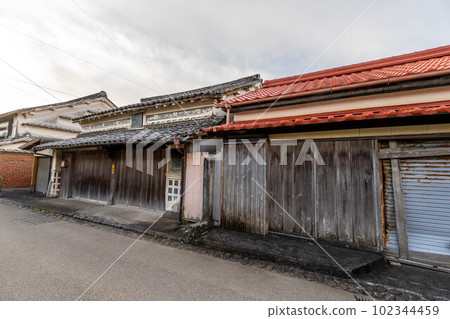 基拉河鎮的街道 102344459