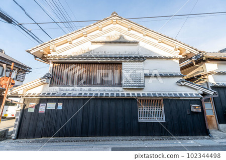 The streets of Kira River Town 102344498