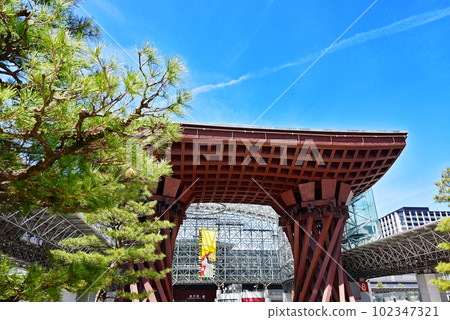 Tsuzumimon Kanazawa Station Symbol of Kanazawa Kanazawa City, Ishikawa Prefecture Transportation 102347321