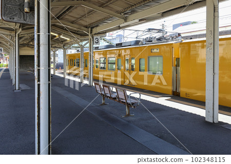 Ube Shinkawa Station, Ube City, Yamaguchi Prefecture 102348115