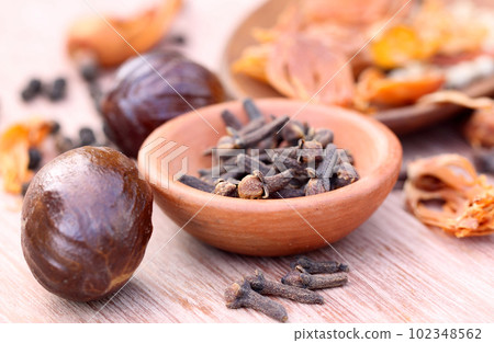 Indian spices Indian spices 102348562