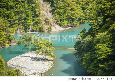 Sumata Gorge 7480 102352173