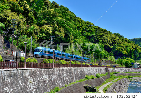 Kanagawa Prefecture Hakone Yumoto Station Odakyu Line Kanagawa Prefecture Hakone Yumoto Station Odakyu Line 102352424