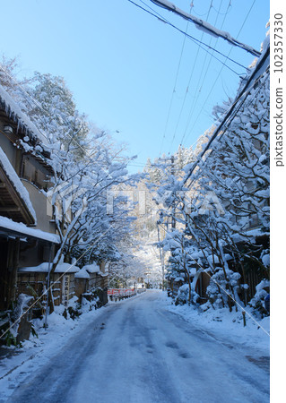 雪中的貴船街景 雪中的貴船街景 102357330