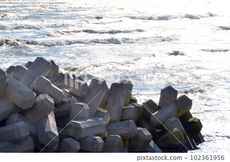 From Shizunai fishing port to the ocean of the Pacific Ocean From Shizunai fishing port to the ocean of the Pacific Ocean 102361956