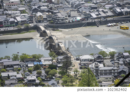 View of Kintaikyo Bridge from Iwakuni Castle Ropeway Summit Station Square 102362402