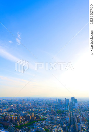 [Tokyo] May: Sightseeing in Tokyo on a refreshing blue sky holiday 102362790