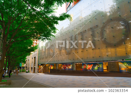 [東京]五月清爽的藍天假期在六本木觀光 102363354