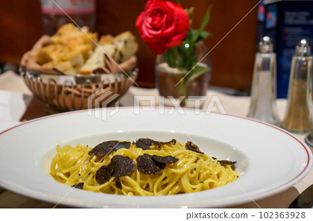 香松露意大利面 香松露意大利面 102363928