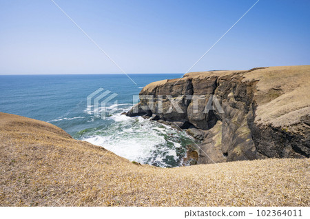 Cape Namida and the Pacific Ocean 102364011
