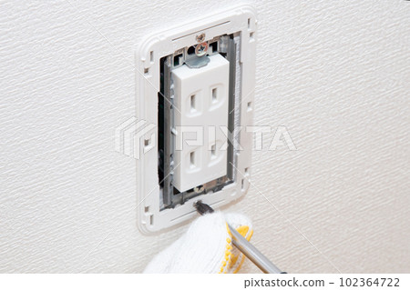電氣工作(插座工作) 電氣工作(插座工作) 102364722
