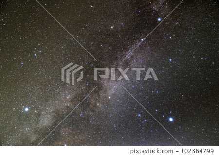 The starry sky in autumn, the Milky Way at the zenith and the summer triangle 102364799