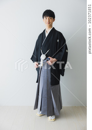 Crested Hakama Crested Hakama 102371851