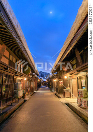 岐阜縣_飛驒高山三町筋上的商舖和絕美的雪景 岐阜縣_飛驒高山三町筋上的商舖和絕美的雪景 102372054