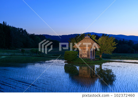 岩手縣遠野市_光神神社夜景 102372460