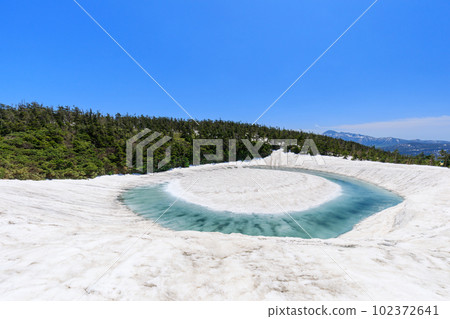 Akita/Iwate_Hachimantai Dragon Eye scenery 102372641