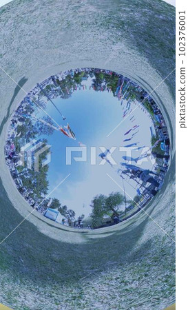 使用 360 度相機拍攝 102376001