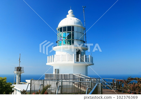 [Miyazaki Prefecture] Sunny weather at Cape Toi (Toi Misaki Lighthouse) 102376369