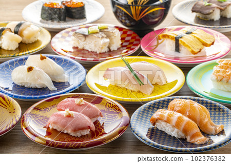 Sushi roll sushi 102376382