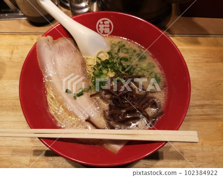 Special ramen from Tonkotsu Ramen Fukunoken in Akihabara Special ramen from Tonkotsu Ramen Fukunoken in Akihabara 102384922