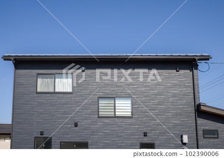 Housing image Newly built house 102390006