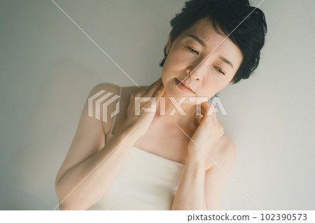 女生 女孩 女性 102390573