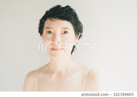 女生 女孩 女性 102390603